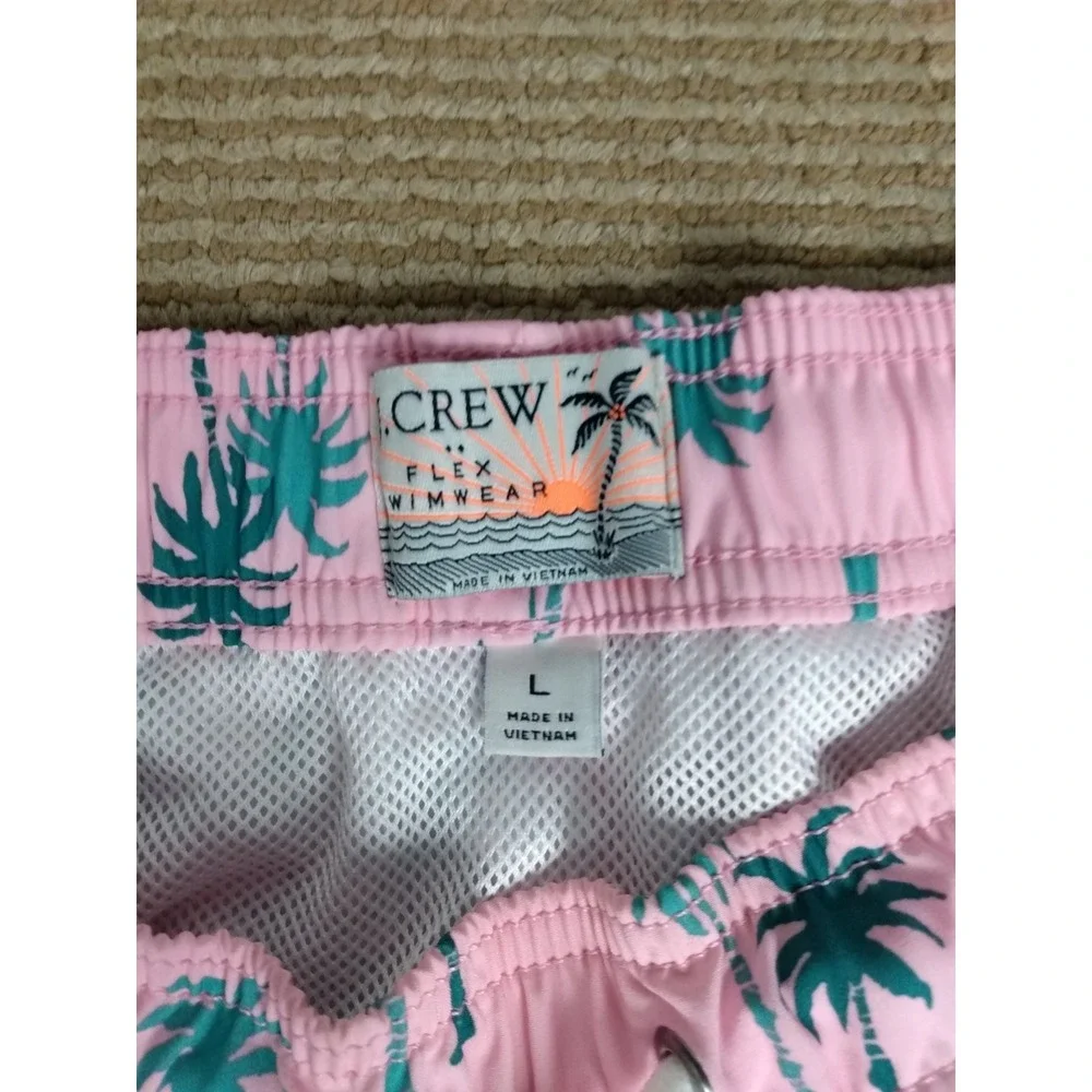 J. CREW Flex Men's Palm Print Swim Wear Shorts Large‎ Pink